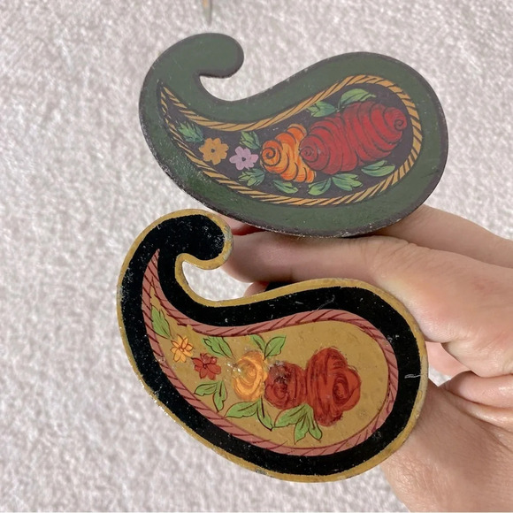 Vintage Painted Paisley Metal Napkin Rings x6 - Picture 10 of 10